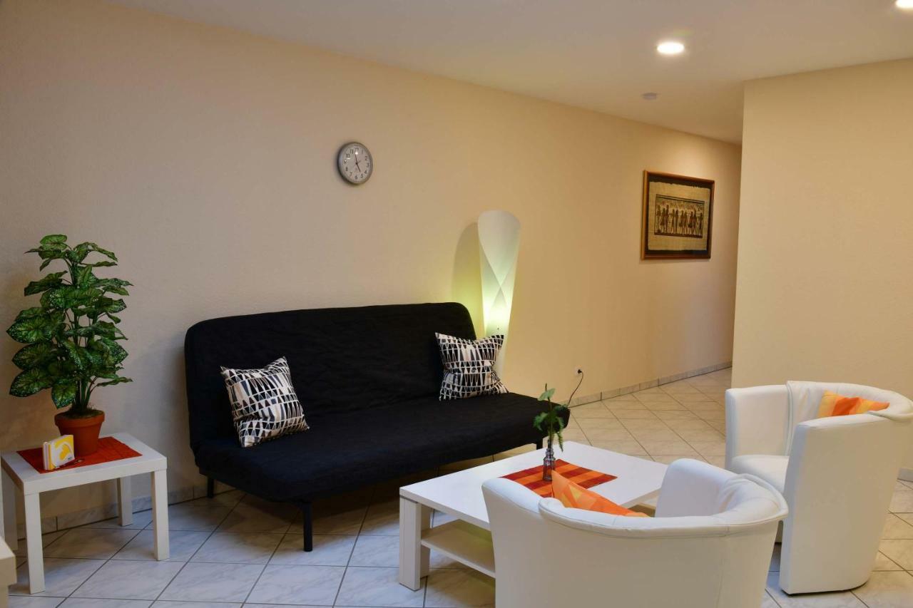 Annis Wohnschloesschen Apartment Mainhausen Екстериор снимка