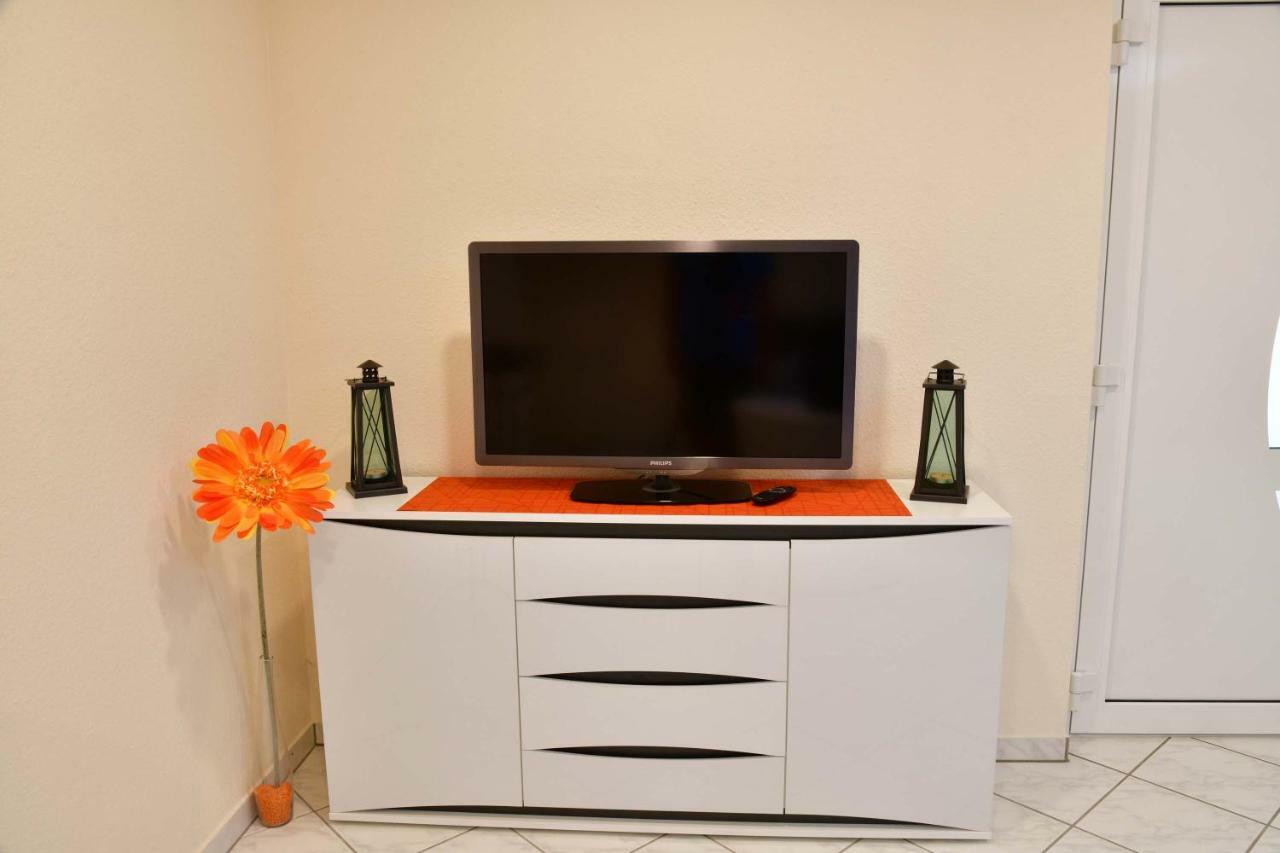Annis Wohnschloesschen Apartment Mainhausen Екстериор снимка